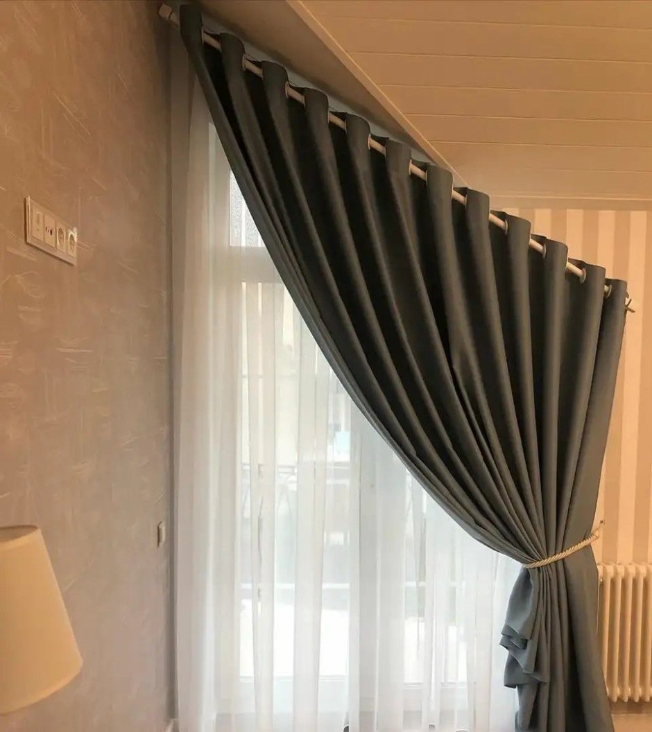 Карнизы в современном интерьере