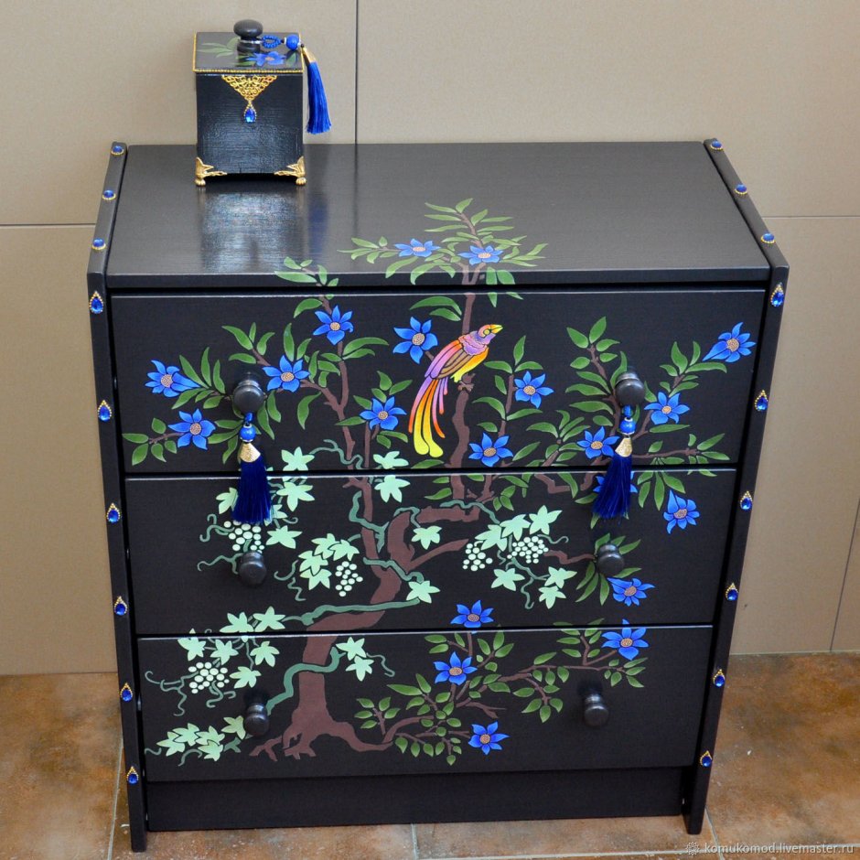 Китайский комод Шинуазри