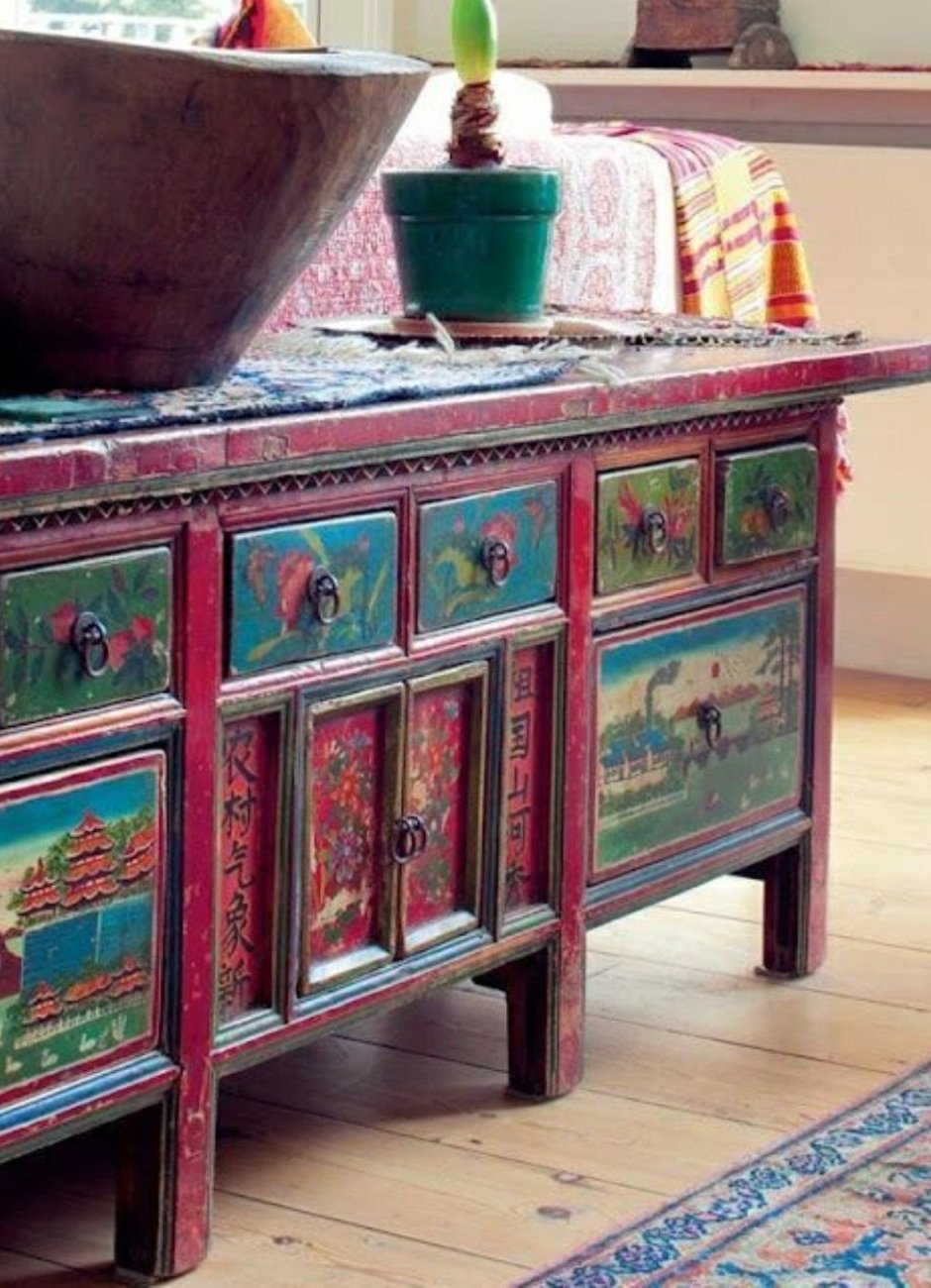 Китайский комод