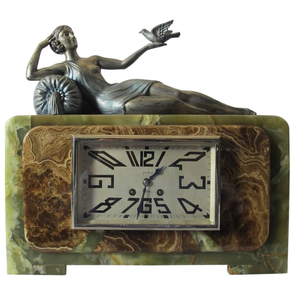 Настольные часы в стиле арт деко