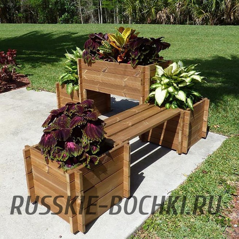 Клумбы из дерева