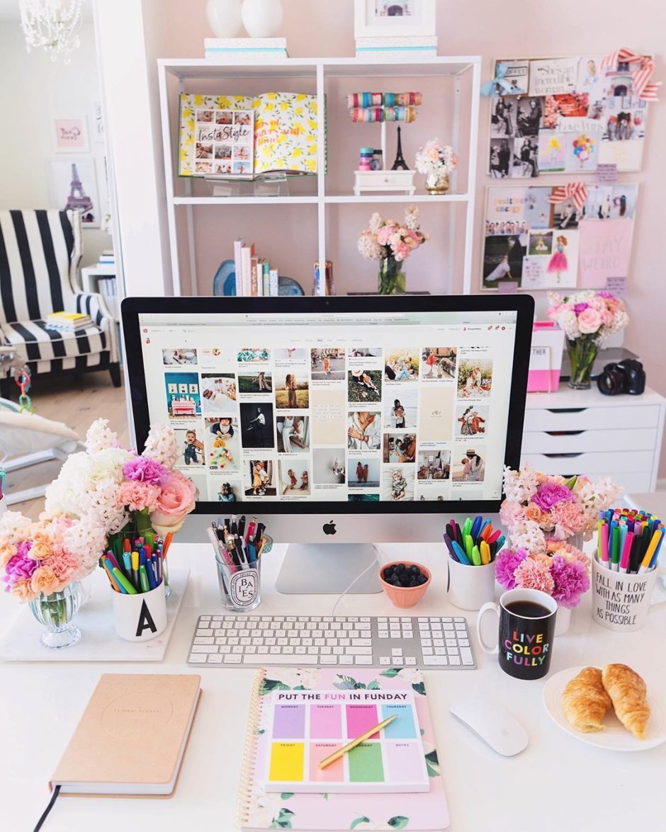 Уютная рабочая комната