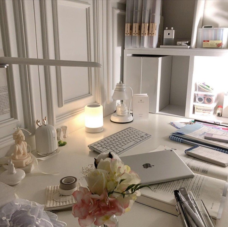 Декор стола. Для учёбы