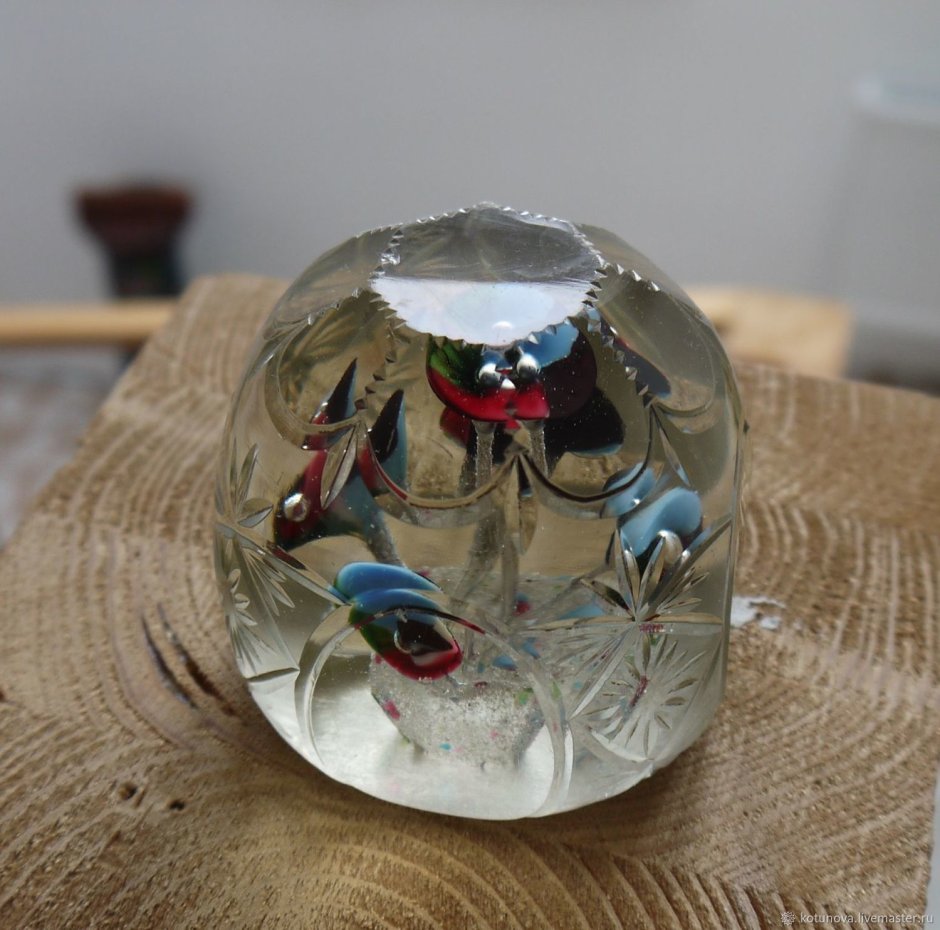 Пресс-папье из стекла