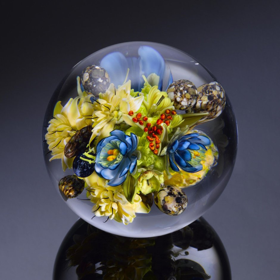 Антикварное пресс-папье граненое ,стекло,