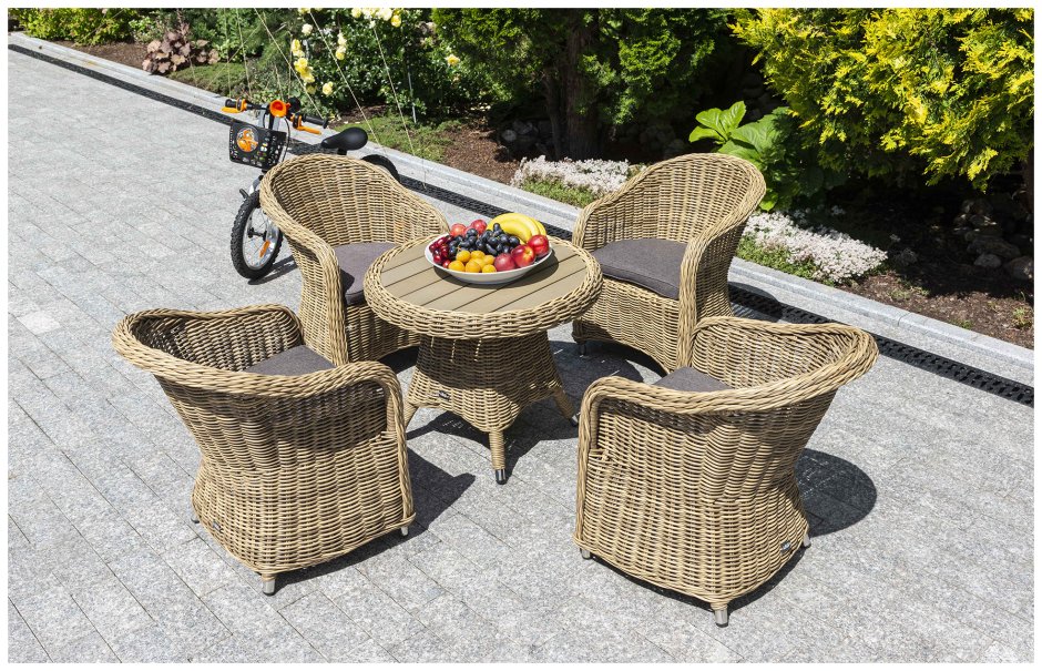 Альтернатива м6258 стол "ротанг" 765х570х420мм (белый)