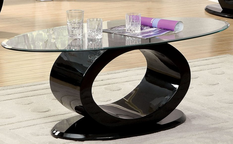 Белый глянцевый журнальный столик