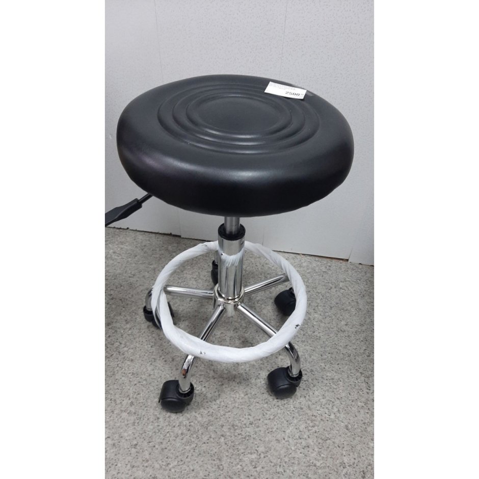 Стул поворотный estet Wheel