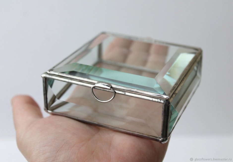 Коробочка из стекла