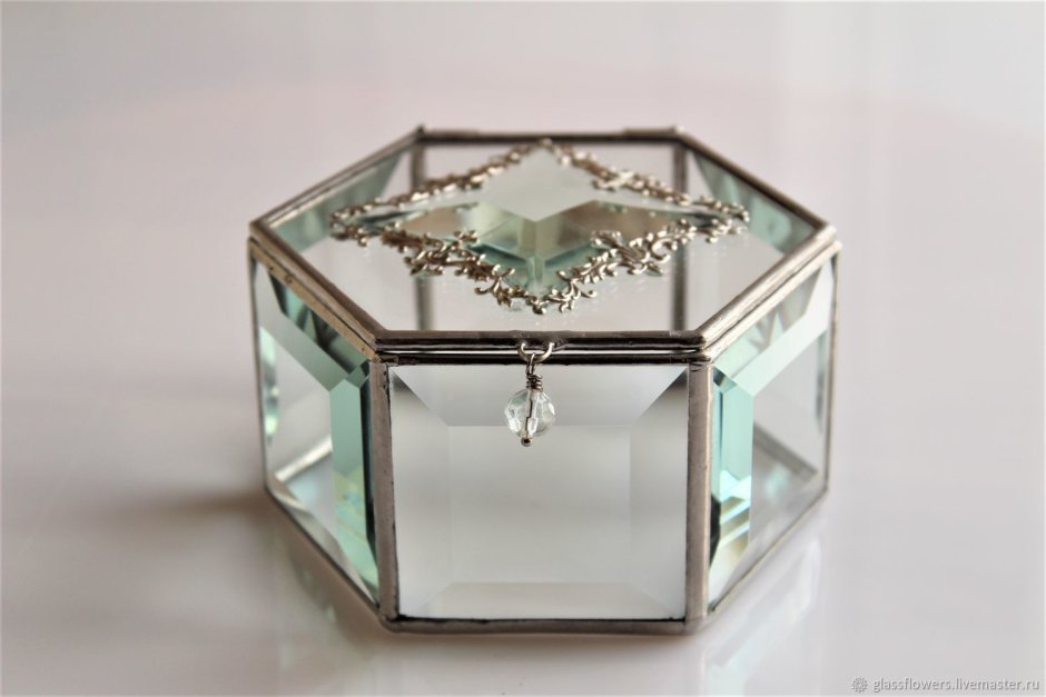 Шкатулка страдивариус