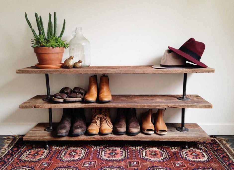 Полки для обуви в гардеробной