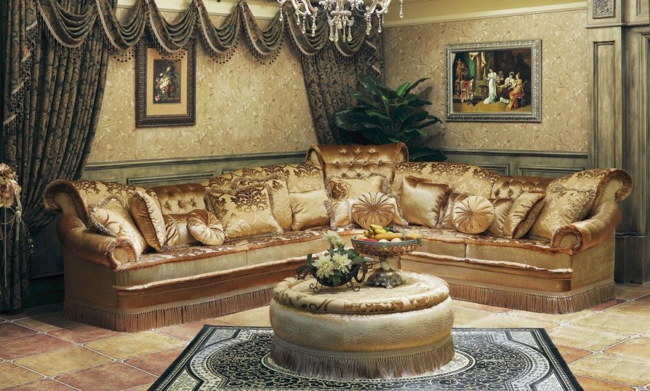 Мягкая мебель классика в золоте