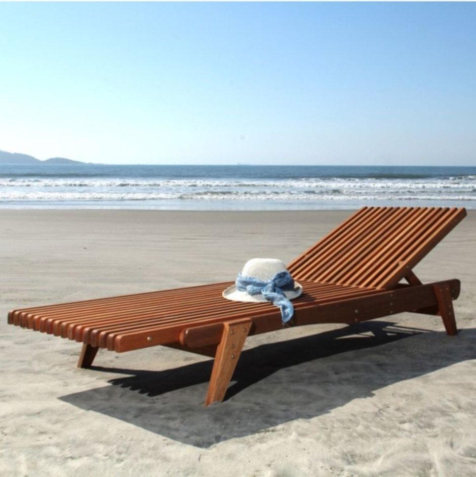 Беседка с шезлонгами