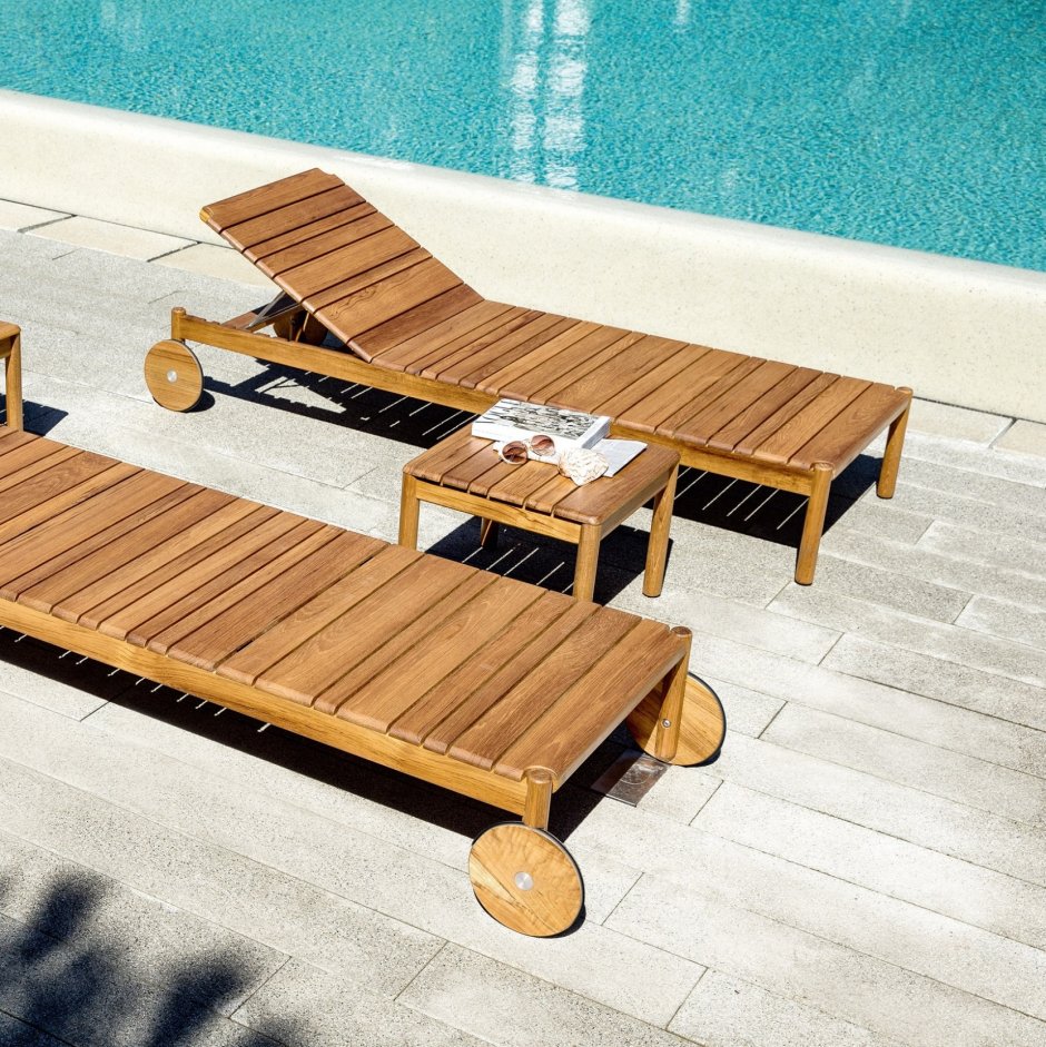 Лежанка из досок