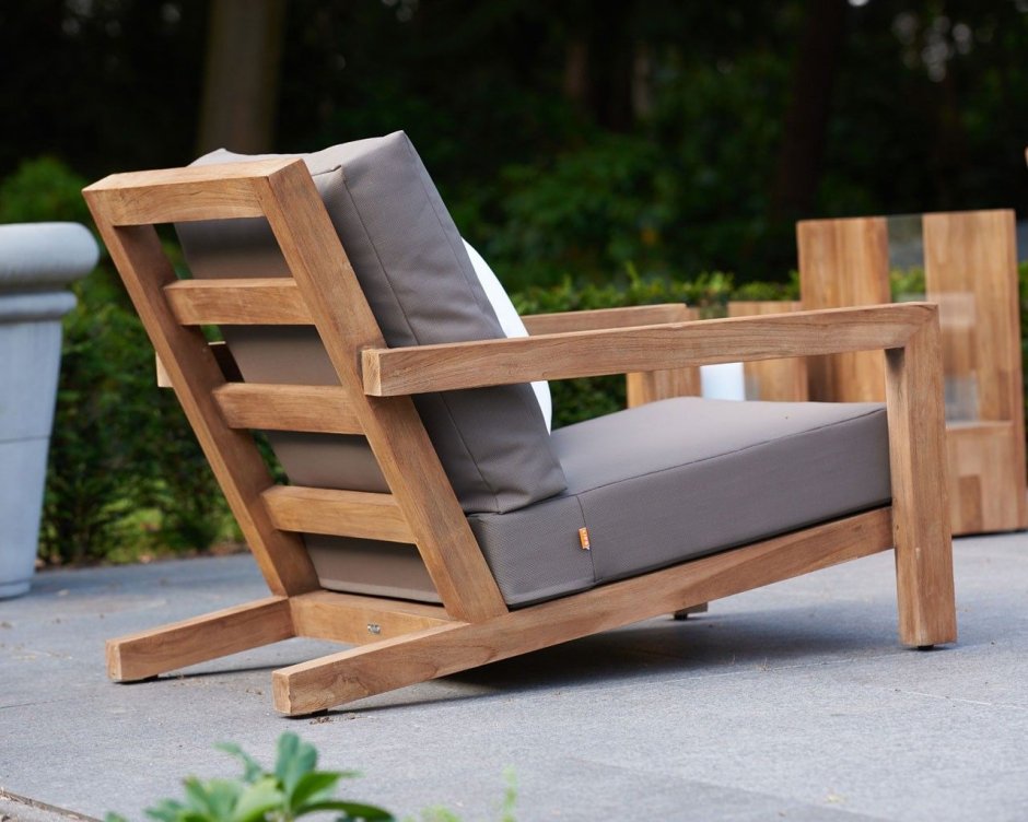 Шезлонг для парка