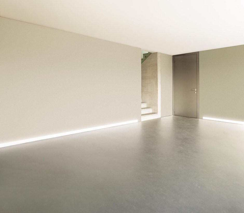 Плинтус Micro Blade Plinthe