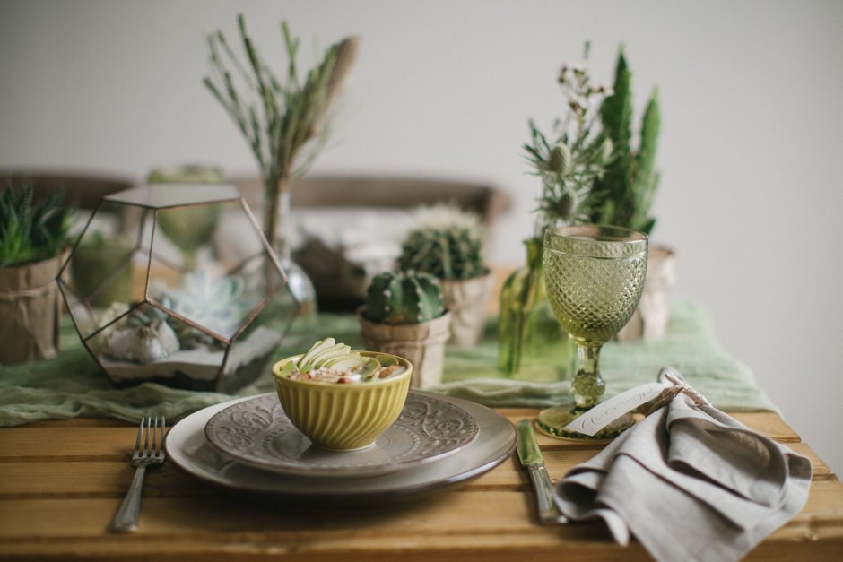 Сервировка в стиле фристайл