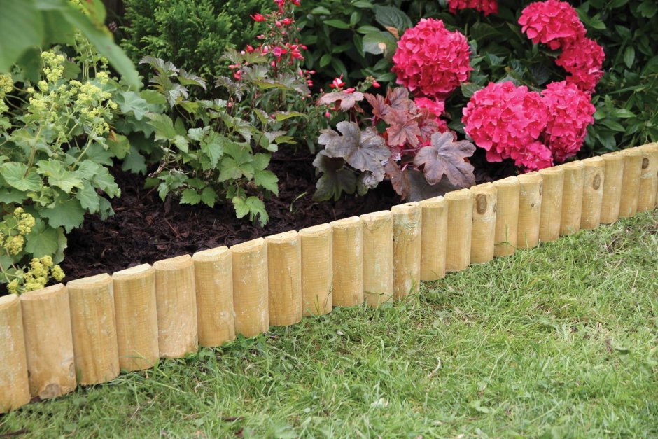 Из пластмассовых ящиков