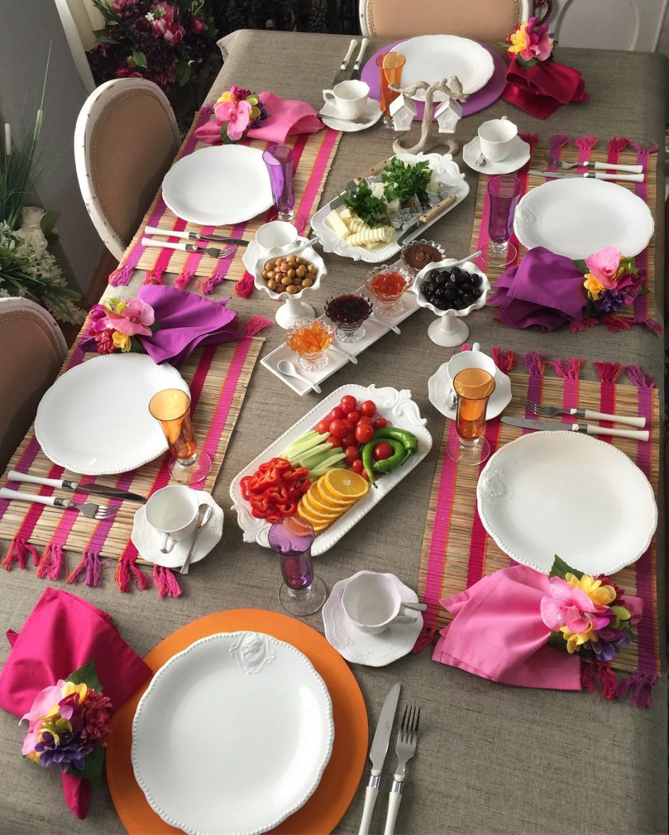 Сервировка праздничного стола