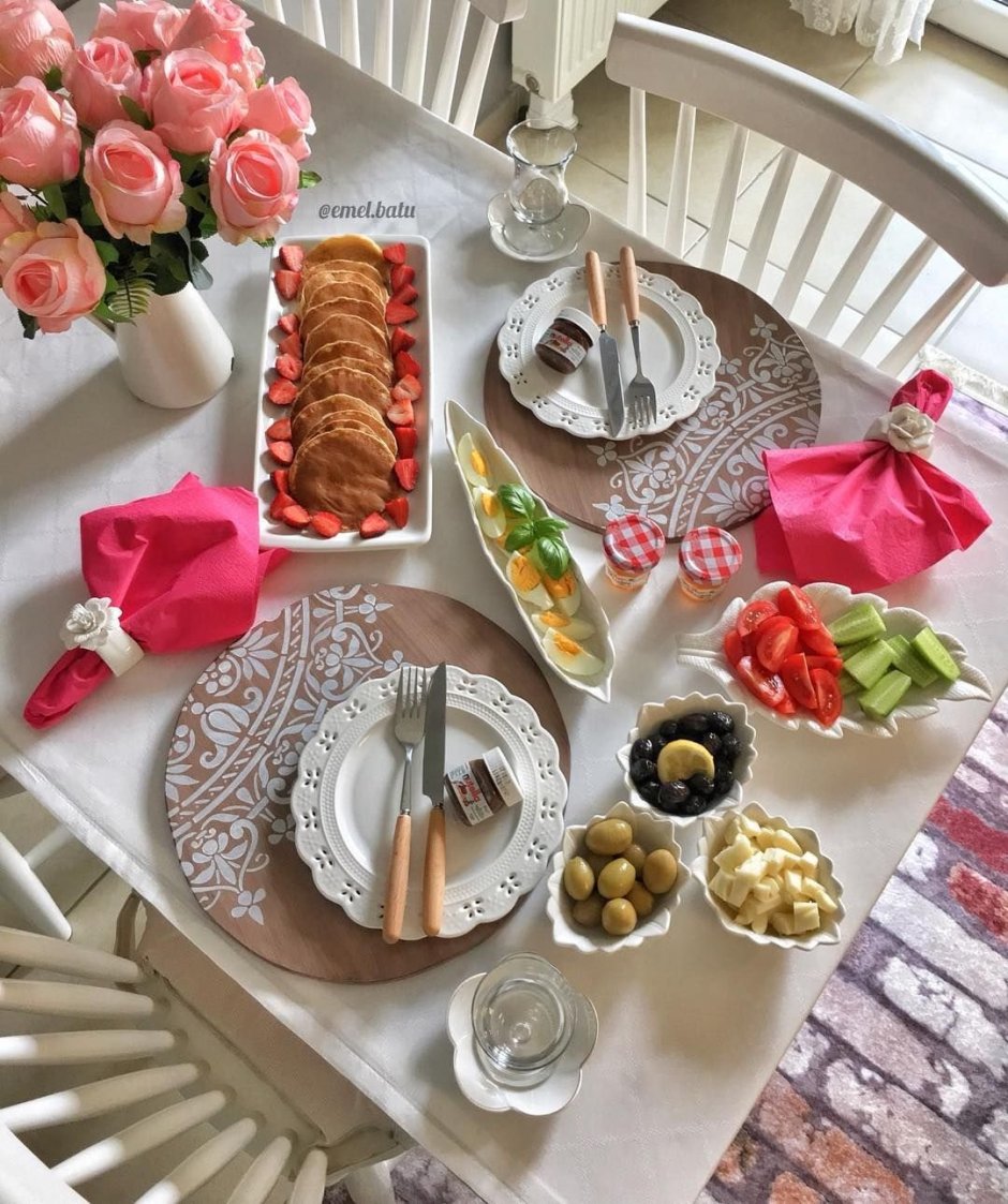 Сервировка стола