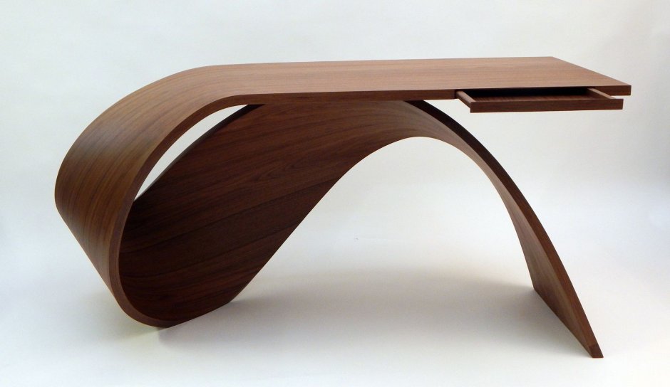 Современная гнутая мебель