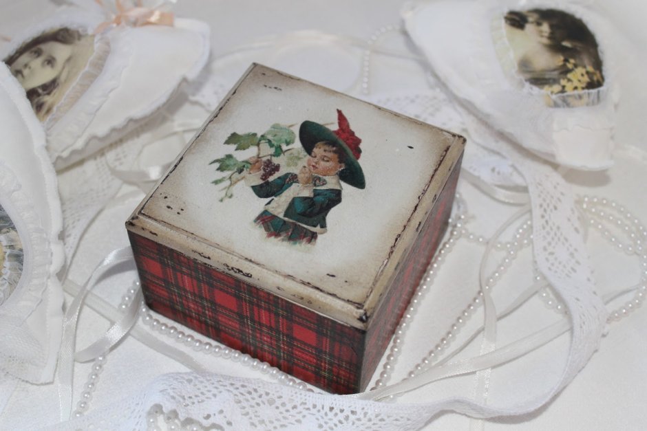 Декупаж шкатулки в стиле Модерн