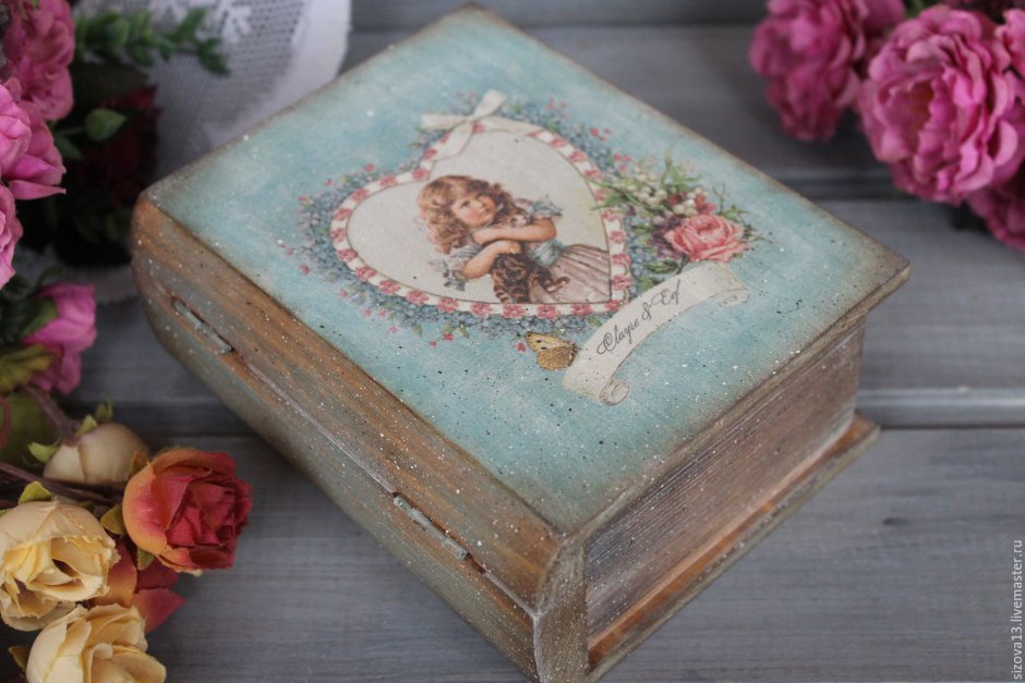 Шкатулочка книга