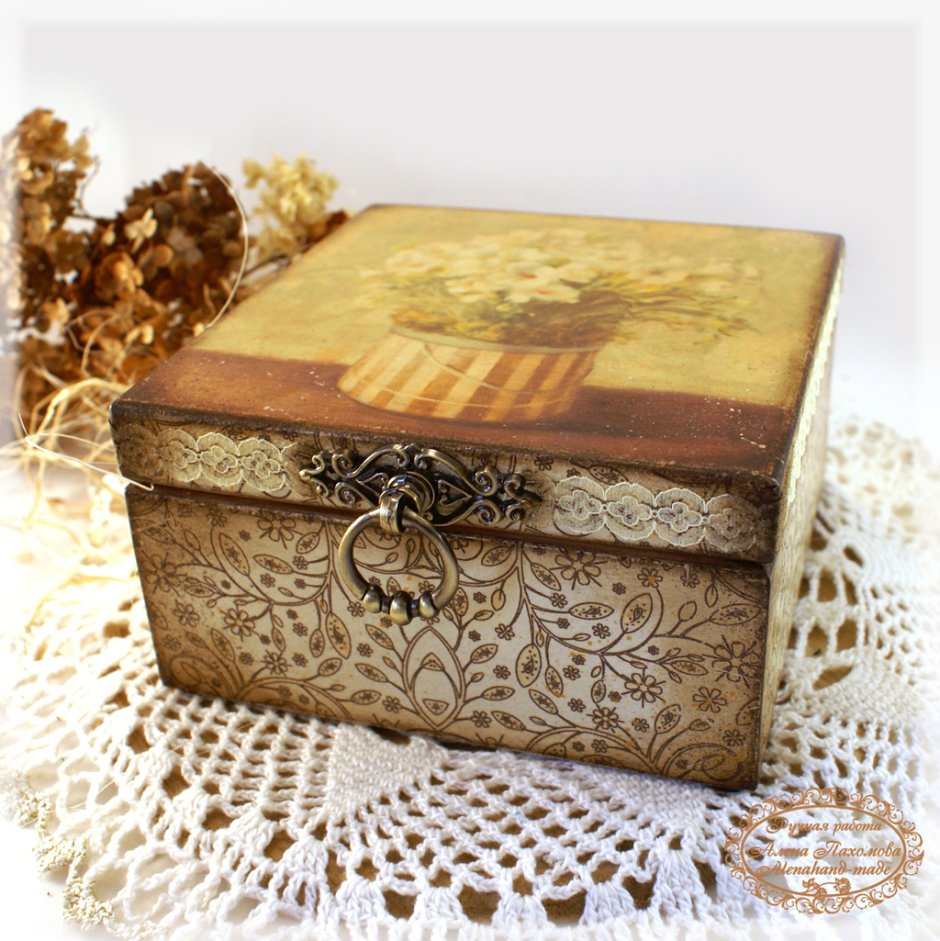 Декорирование деревянной шкатулки