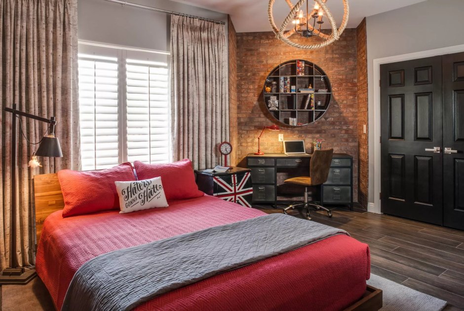 Шторы лофт в интерьере в спальне