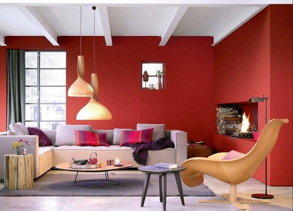 Яркие стены в интерьере