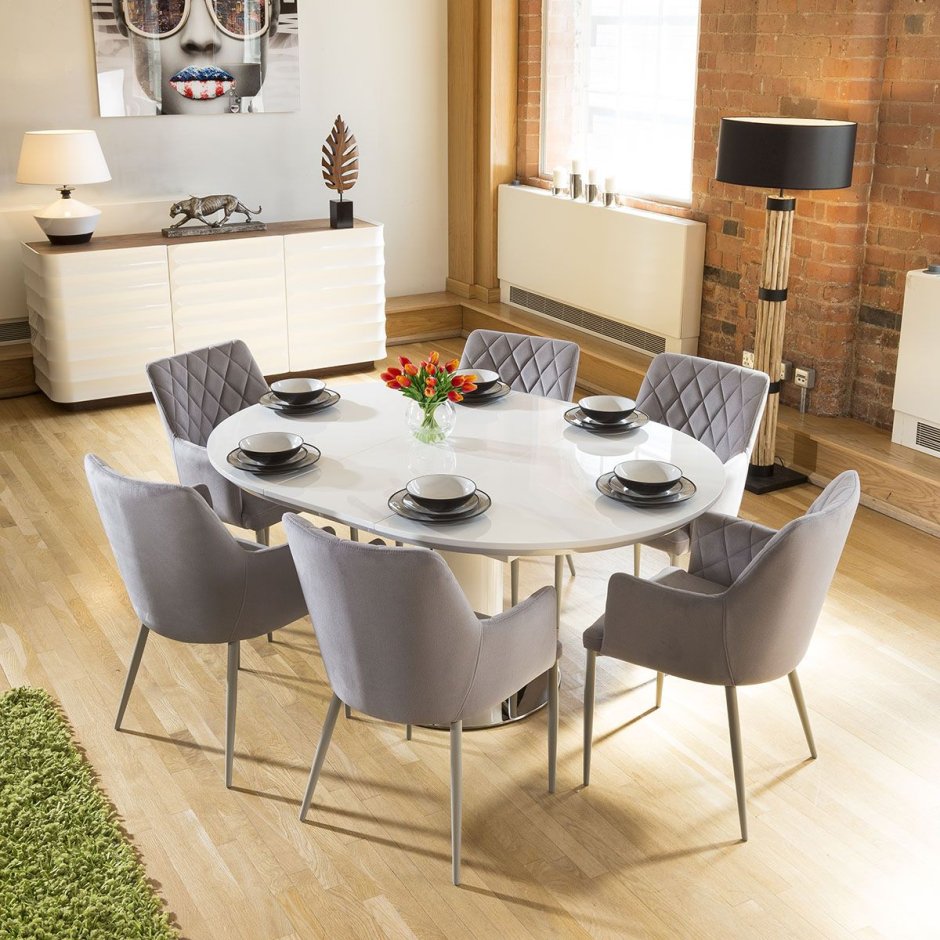 Круглый стол на кухню на 6 персон