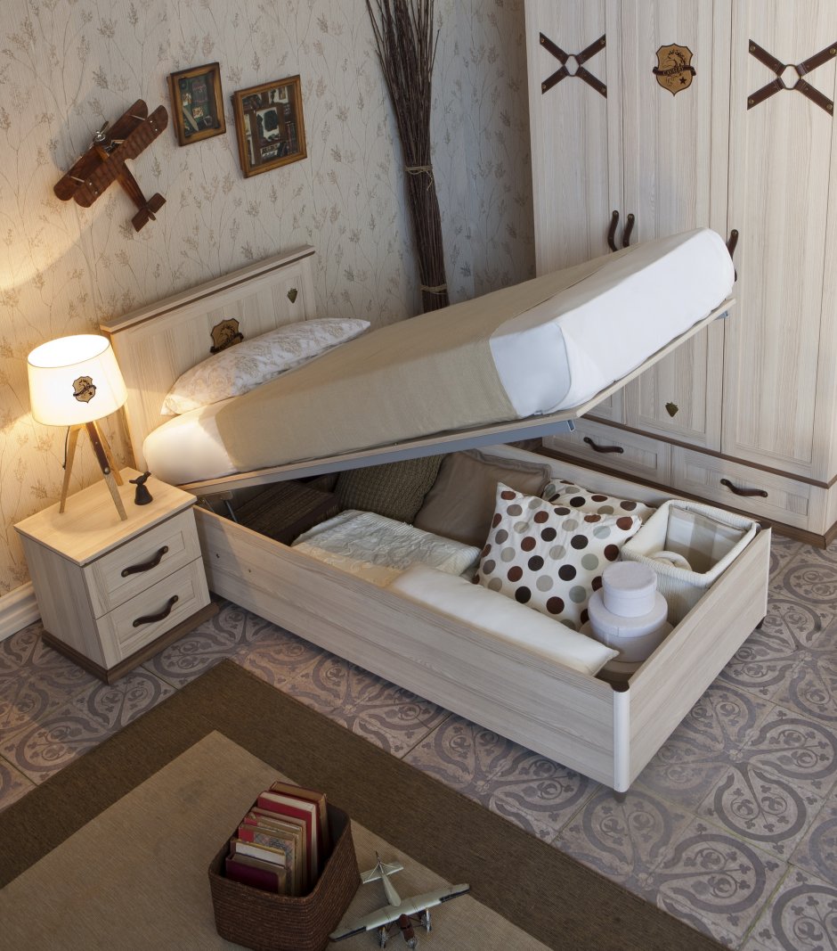 Кровать Чилек с подъемным механизмом