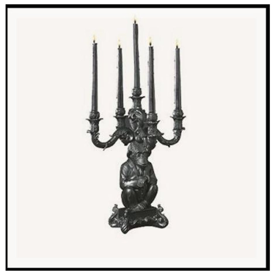 Готический подсвечник