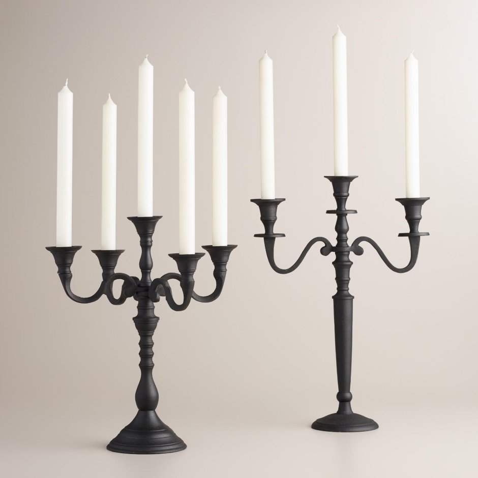 Готический подсвечник