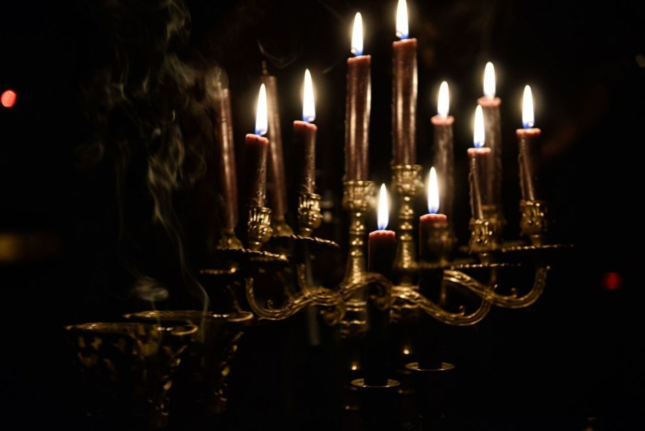 Бра в старинном стиле