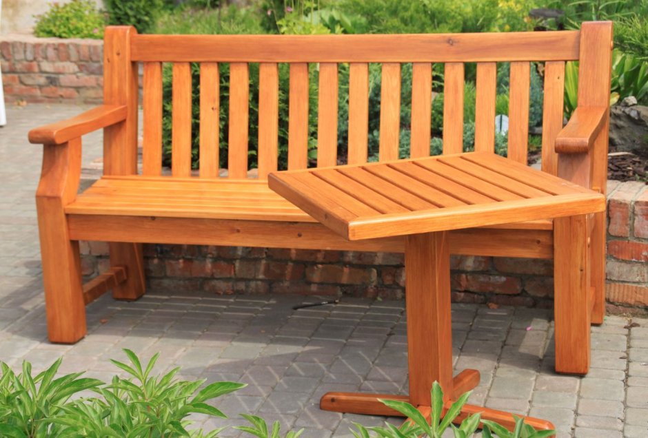 Скамейка деревянная