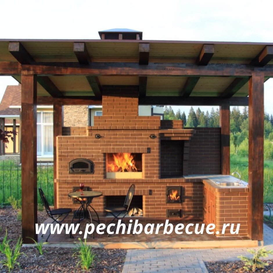 Уличная печь в беседке
