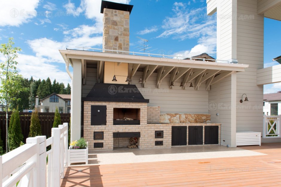 Пергола патио с мангалом