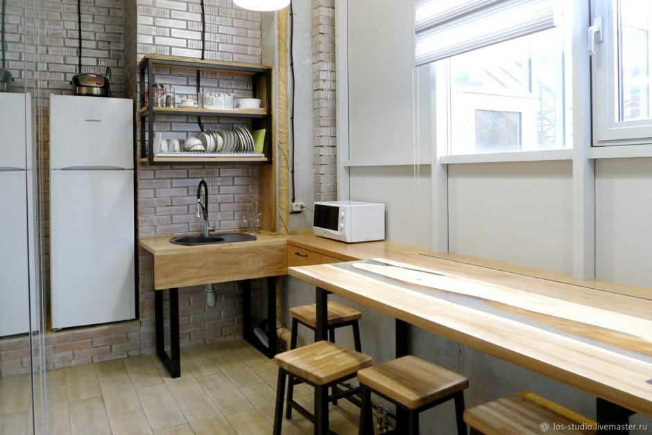 Примыкание столешницы к подоконнику