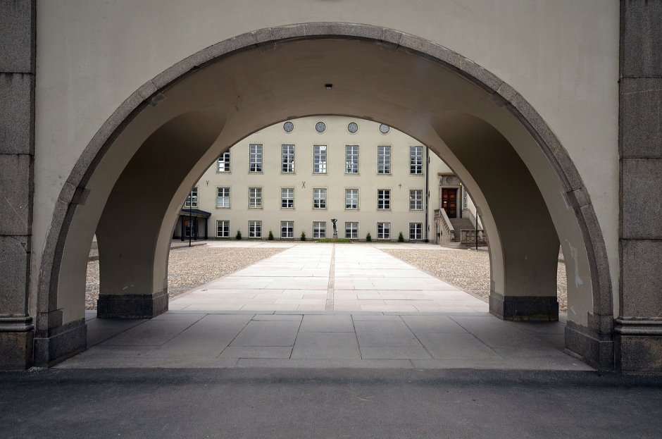 Сводчато-арочная архитектура