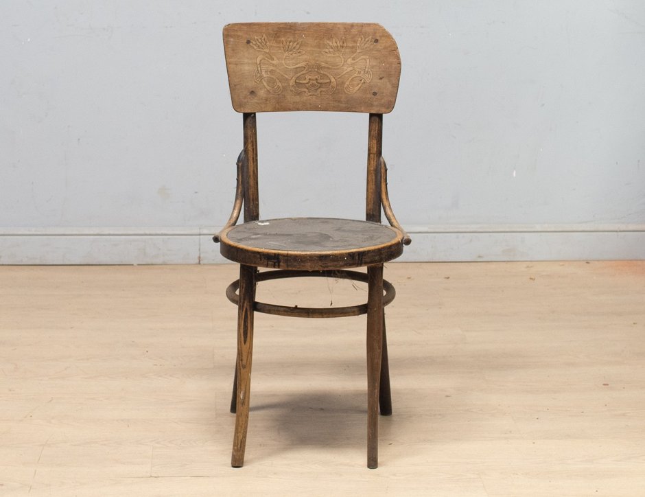 Венские стулья братьев тонет