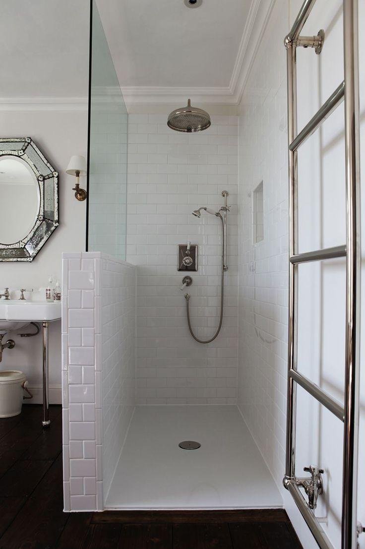 Ванная комната с душевым поддоном