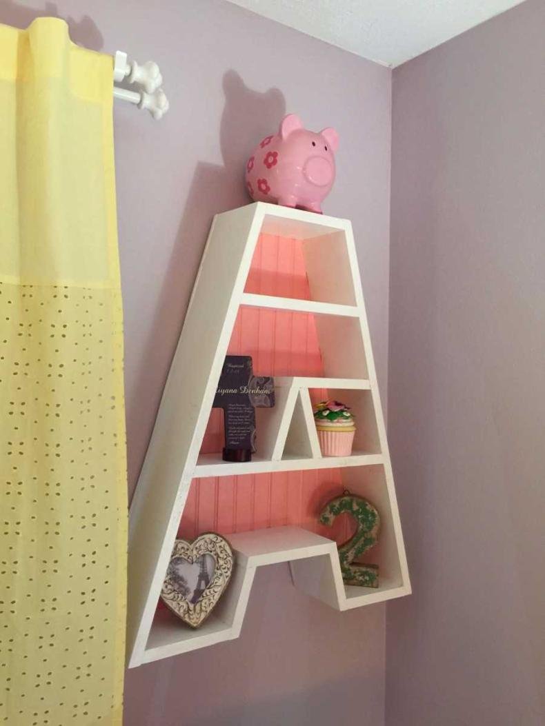 Полочки для детских книг