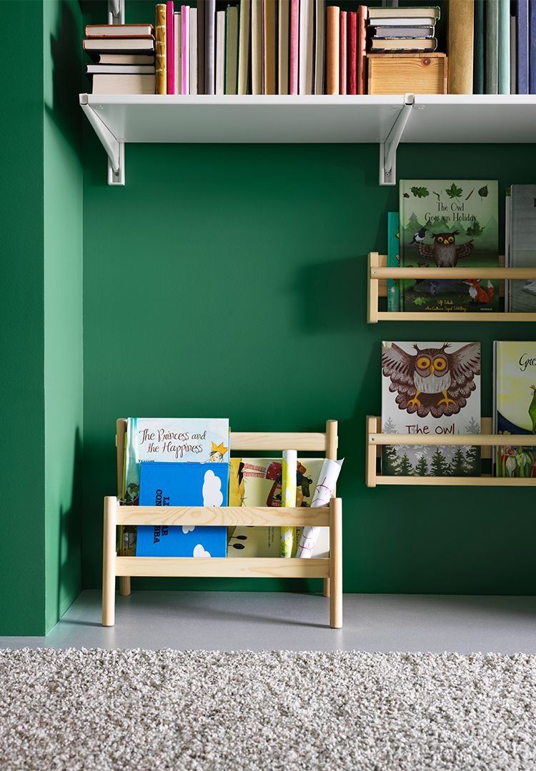 Закрытые книжные полки