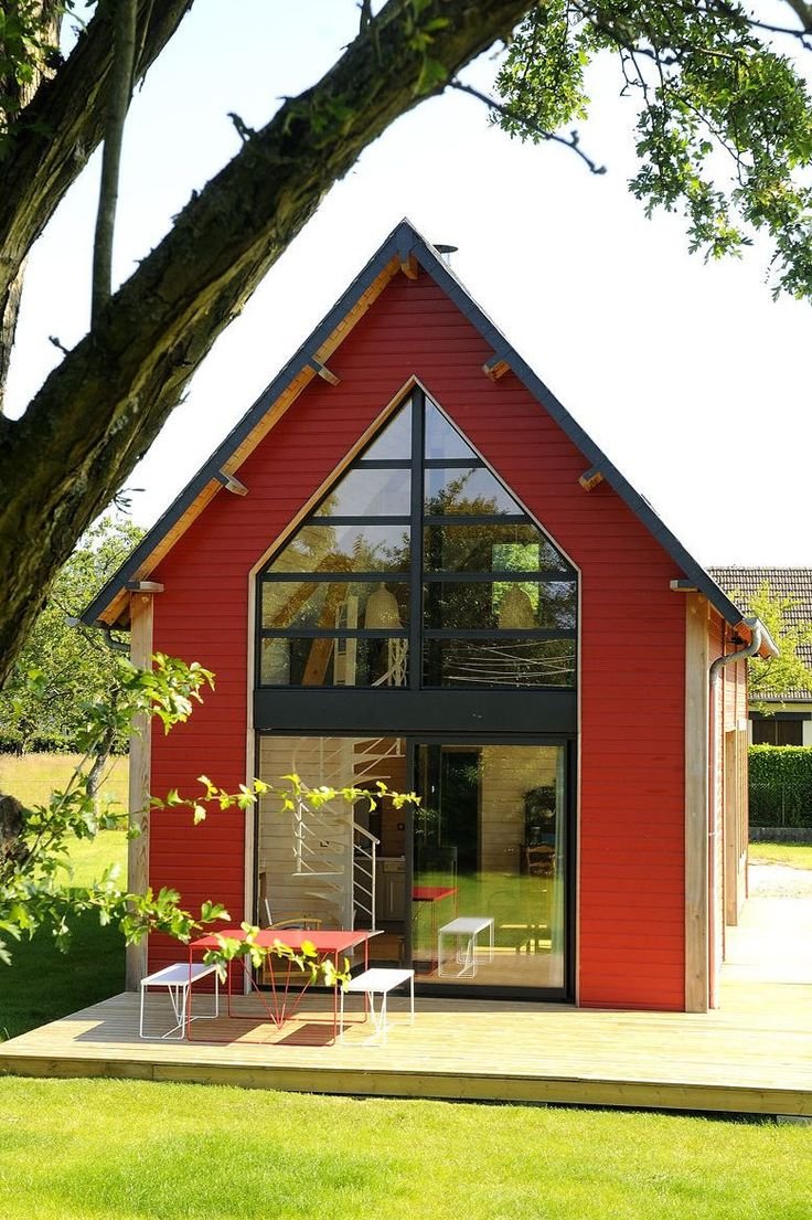 Компактный двухэтажный домик