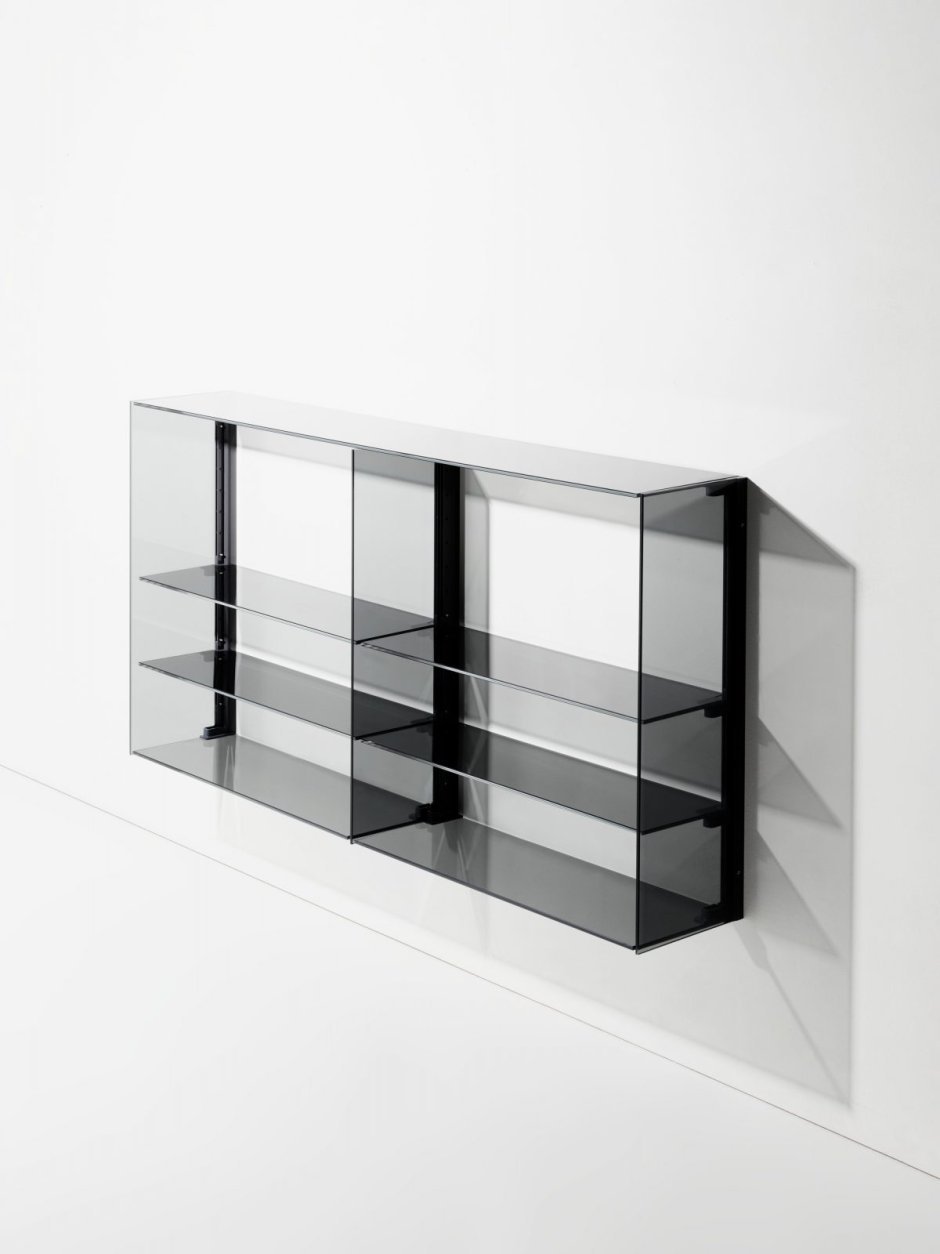 Стеклянный стеллаж