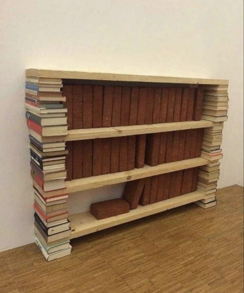 Самодельные полки для книг