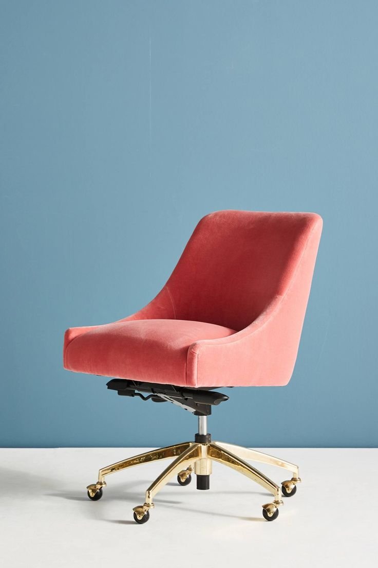 Рабочее кресло классическое