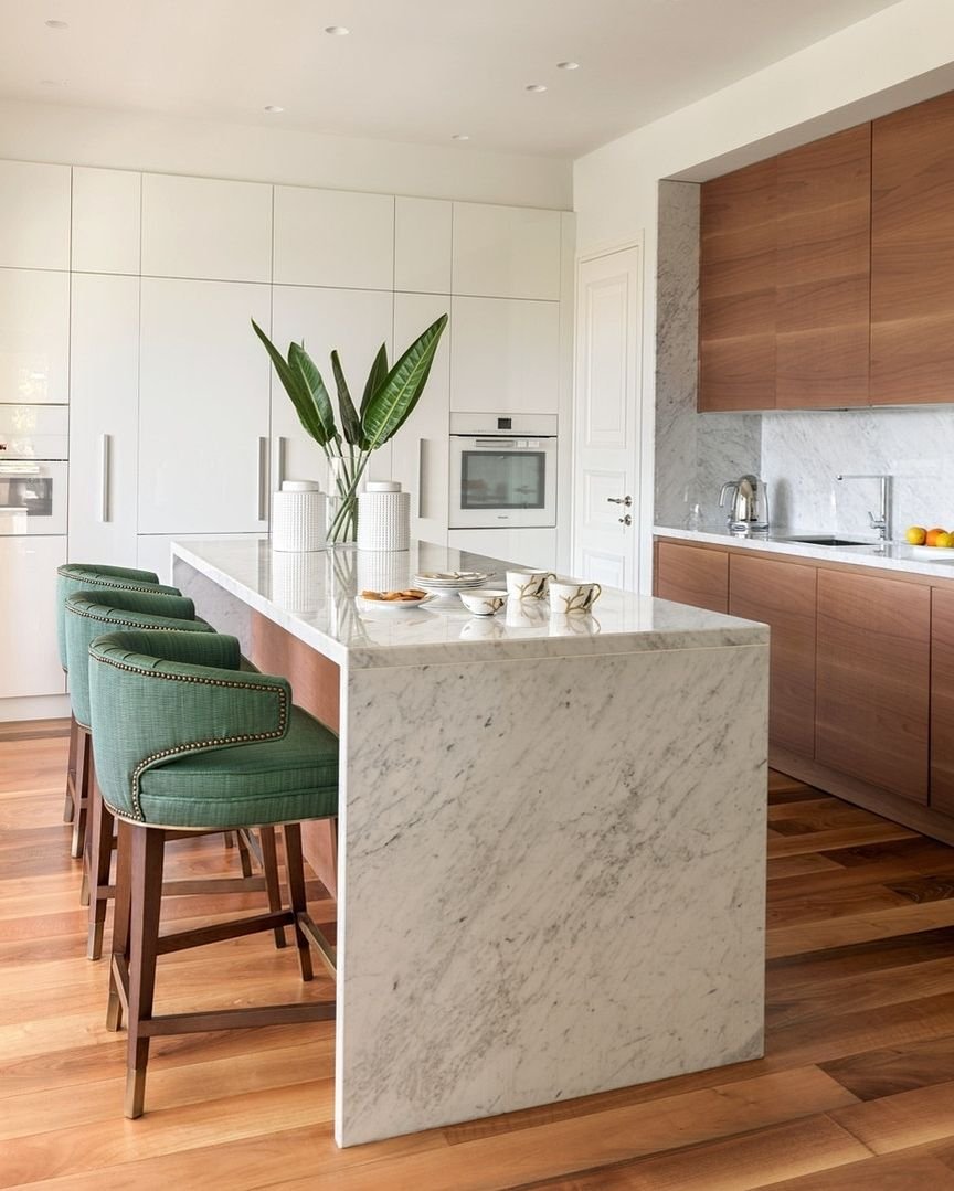 Барная стойка под мрамор столешница