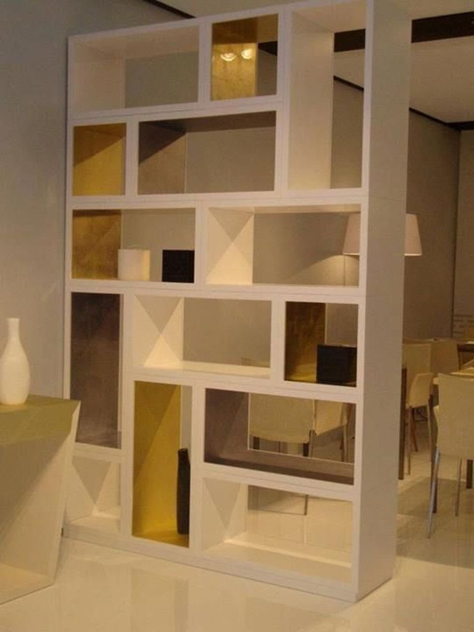 Разделительная полка в комнату